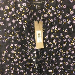 ISO - Tie Front button down blouse